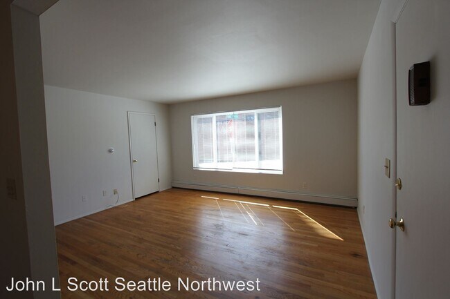 Building Photo - 8500 32nd Ave NW