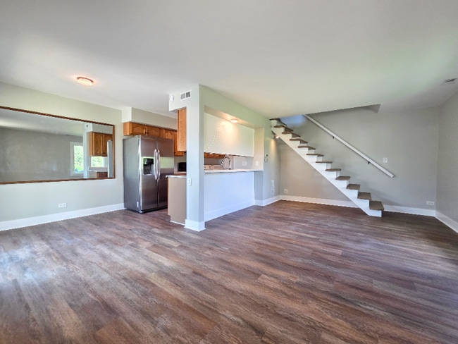 Building Photo - 1672 Cornell Dr