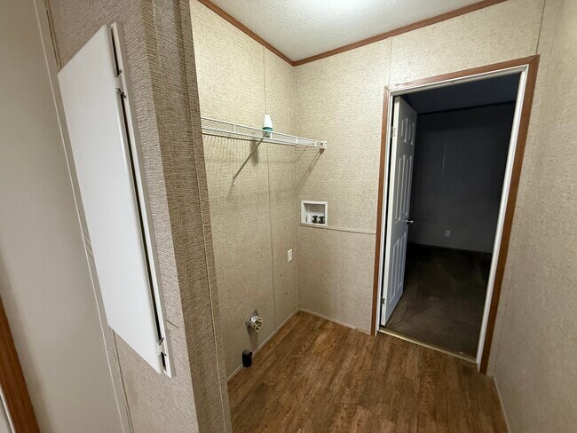 Foto del edificio - 19 Alflo Cir