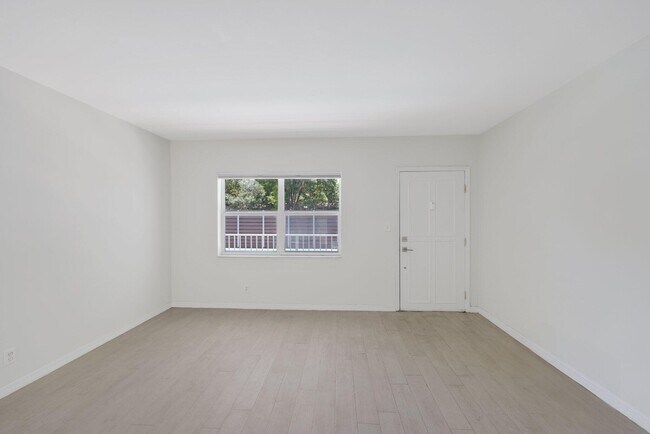 Foto del edificio - 609 NE 13th Ave