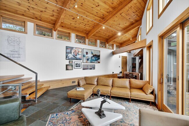 Foto del edificio - 106 Mountain Laurel Ln