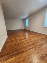 Building Photo - 88 Woodsong Ln