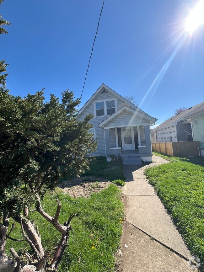 Queen Townhouses for Rent Louisville, KY 2 Townhouses