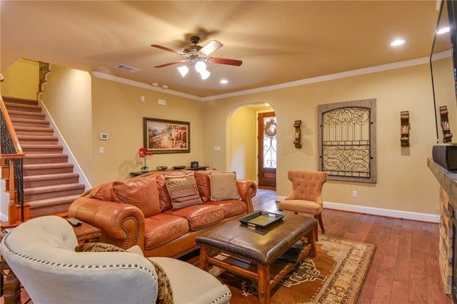 Building Photo - 12120 Terraza Cir