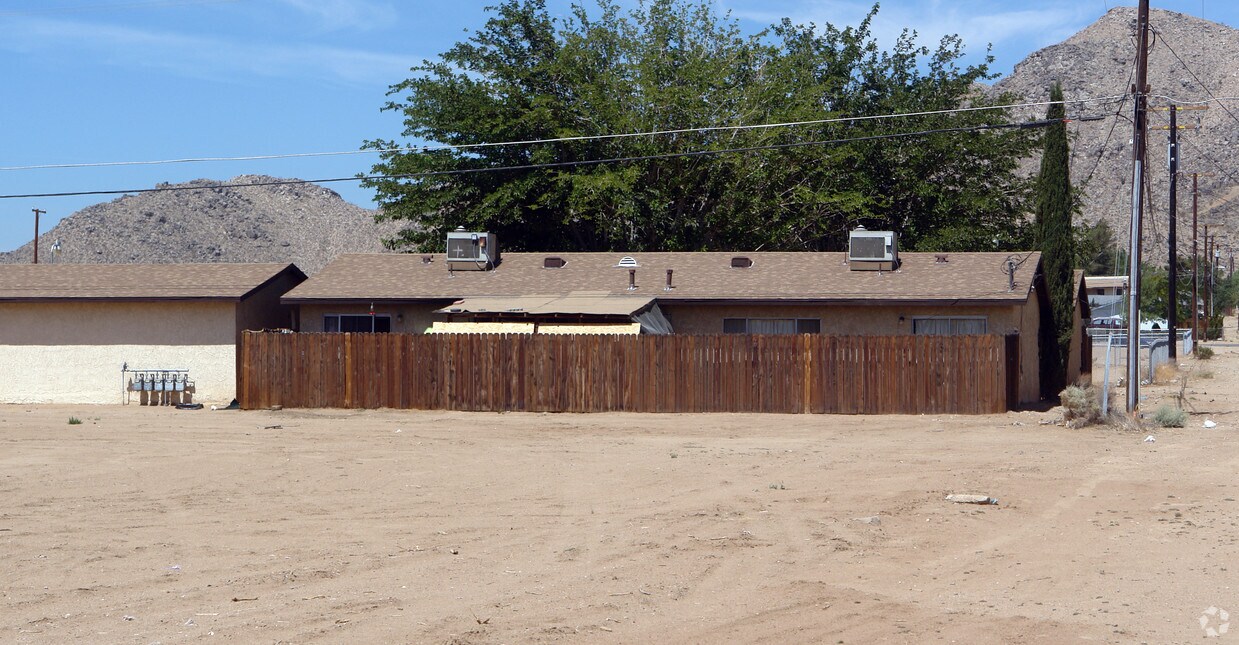Building Photo - 20430 Sago Ct