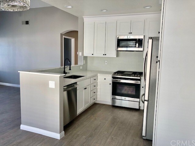 Building Photo - 3410 E Lambeth Ct
