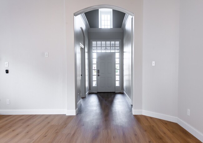 Foto del edificio - 1814 Morning Glory