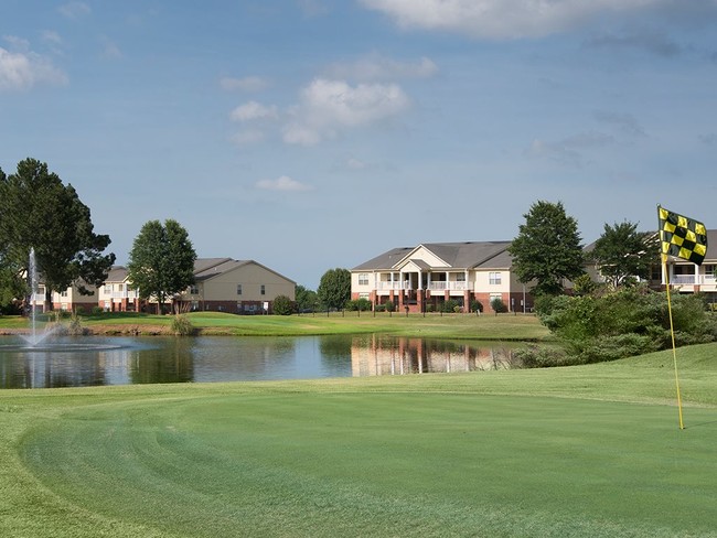 Building Photo - The Links at Fort Smith