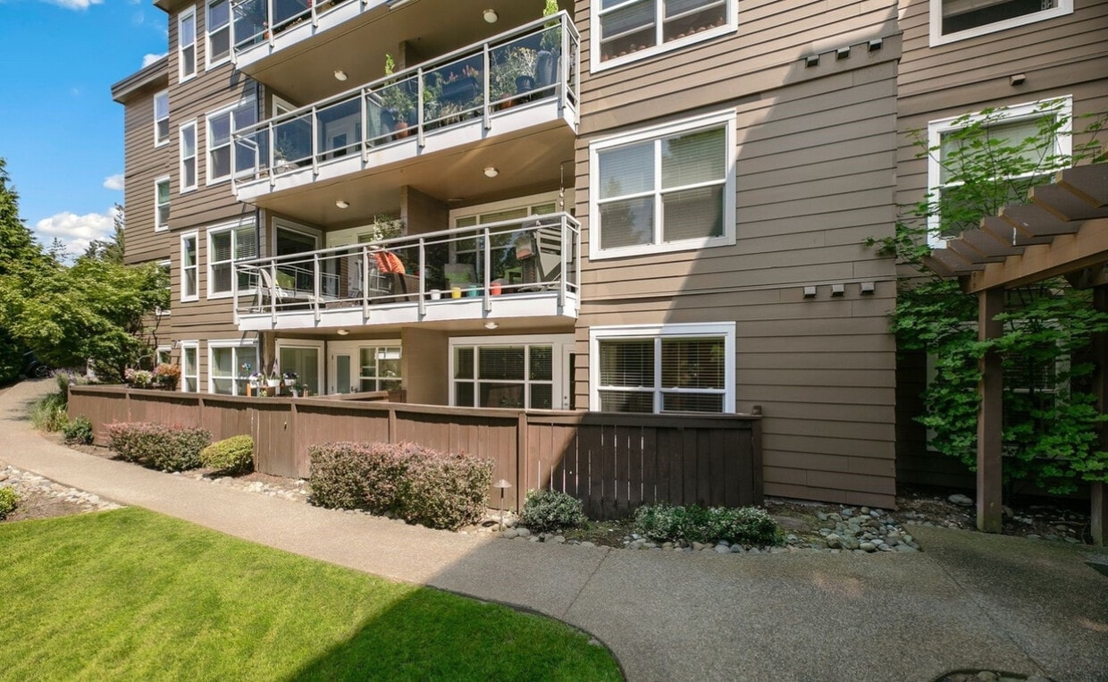 Primary Photo - 22910 90th Ave W