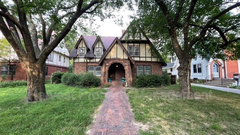 Primary Photo - 707 Litchfield N