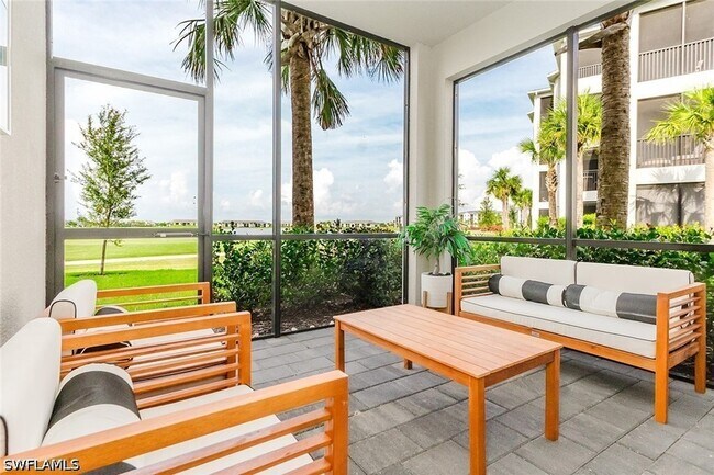 Foto del edificio - 5629 Double Eagle Cir