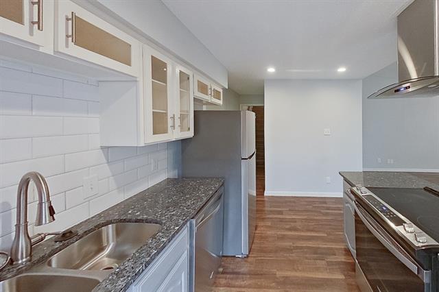 Building Photo - 202 Colony Dr