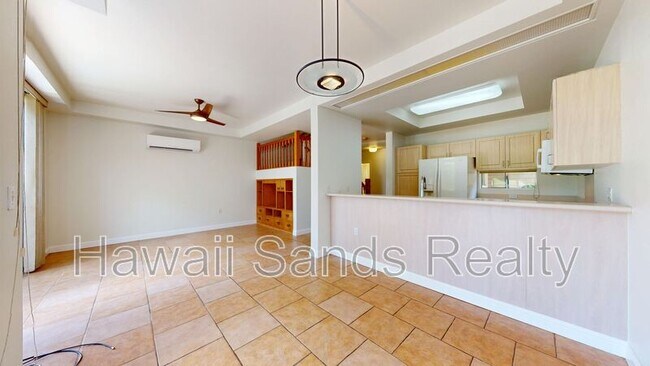 Building Photo - 92-1539 Aliinui Dr