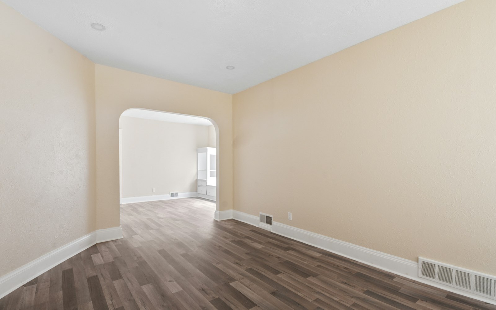 13419 Shaw Ave East Cleveland, OH 44112 – photo 5