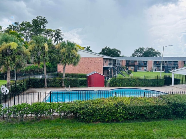 Photo - 1400 Holden Ave Apartment