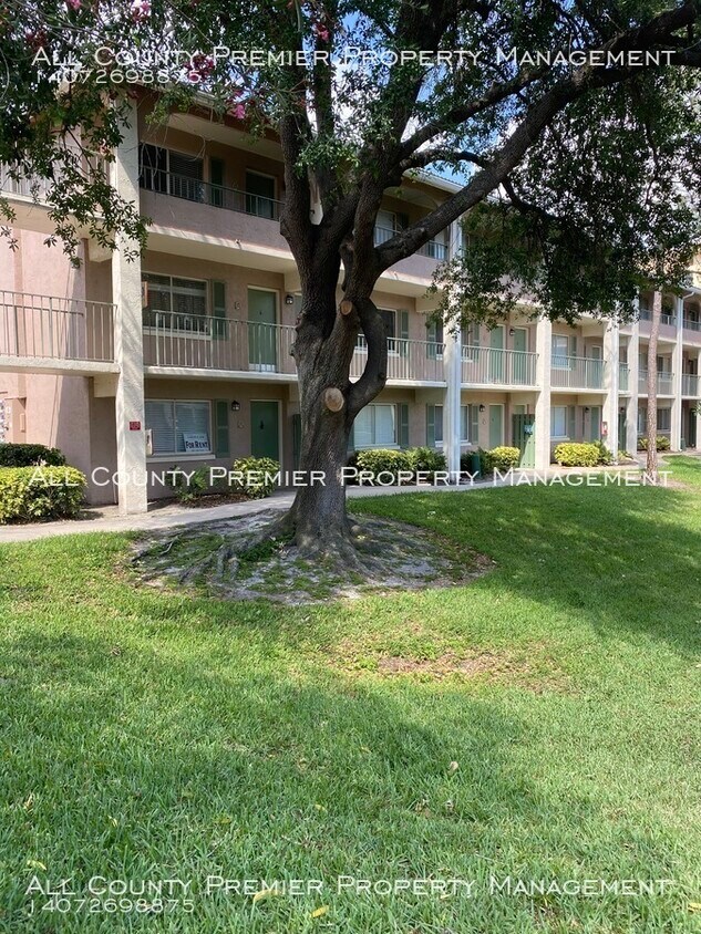 Primary Photo - 133 Oyster Bay Cir