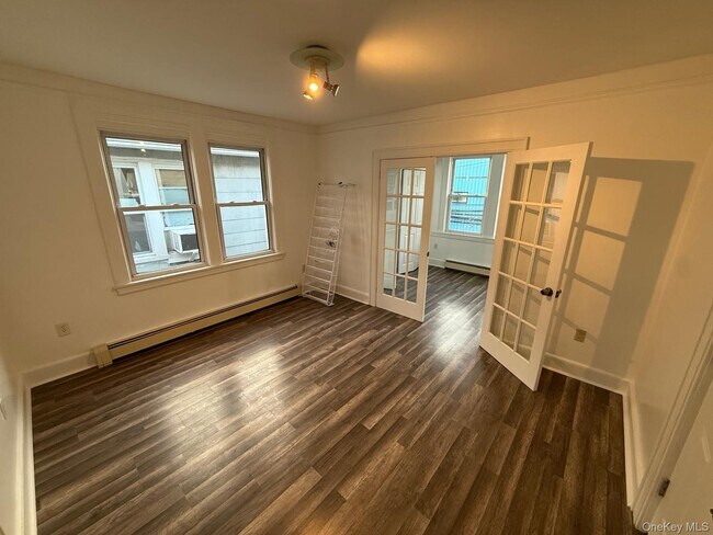 Foto del edificio - 111-10 14th Ave