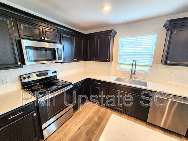 Foto del edificio - 9 Maplestead Farms Ct