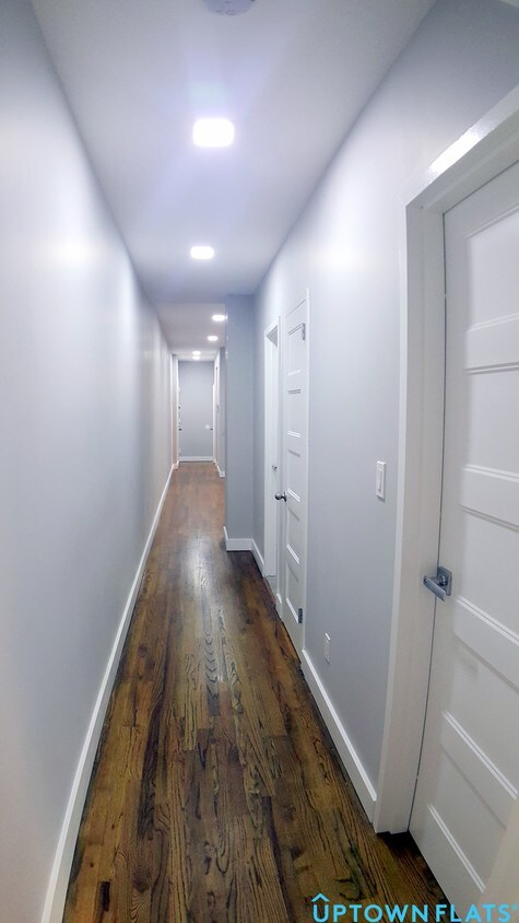 Building Photo - 220 W 140th St