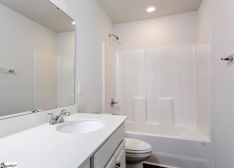 Building Photo - 502 Pollyanna Dr