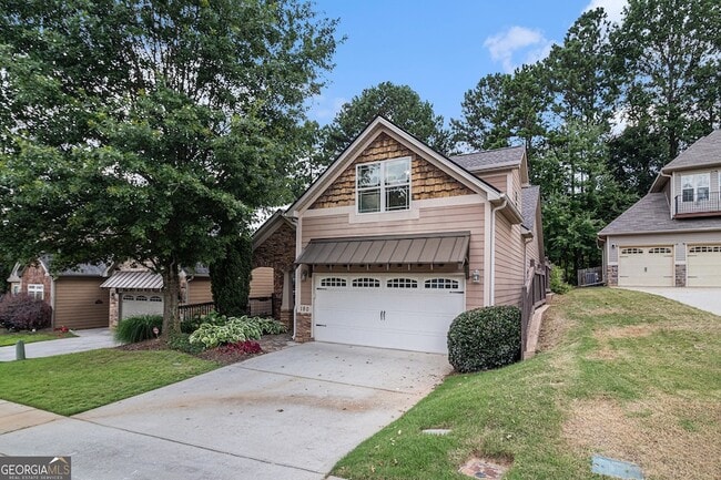 Building Photo - 180 Greenview Dr