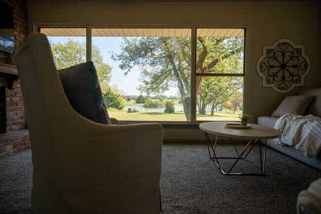 Foto del edificio - 8951 NW 206th St