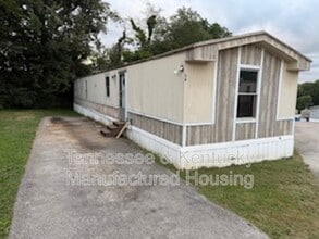 Building Photo - 1104 Columbia Ave