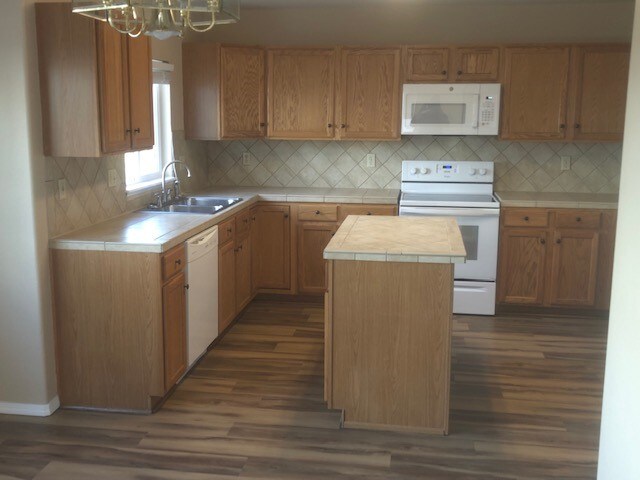 Foto del edificio - 2051 Sage Grouse Ln