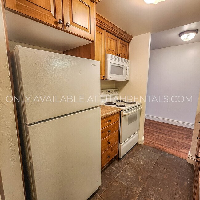 Photo - 87 W 300 N Apartment
