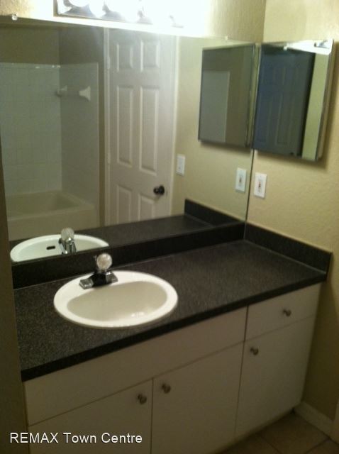 1 br, 1 bath House - 6424 Raleigh St. - #3114 - 4