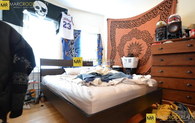 Foto del edificio - 44 Allston St