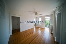 Primary Photo - 28 Quint Ave