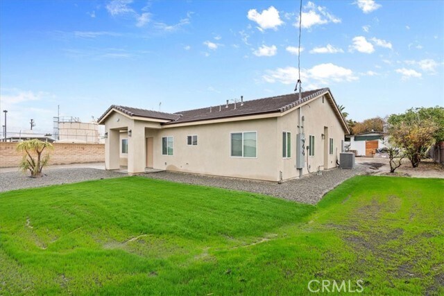 Foto del edificio - 1435 Richardson St