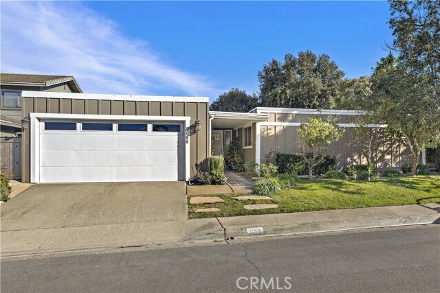 Foto del edificio - 3144 Bonn Dr