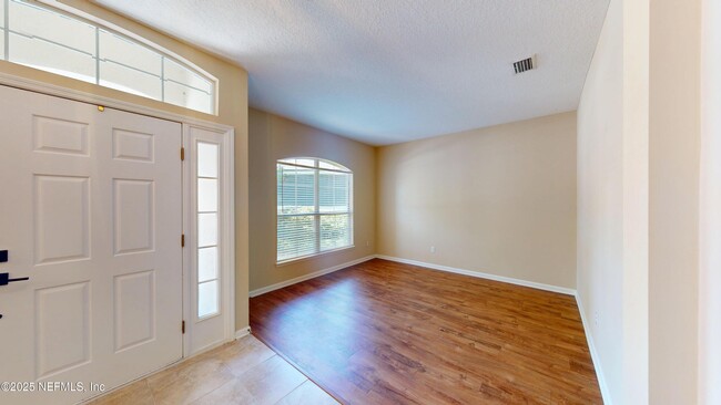 Building Photo - 14631 Millhopper Rd