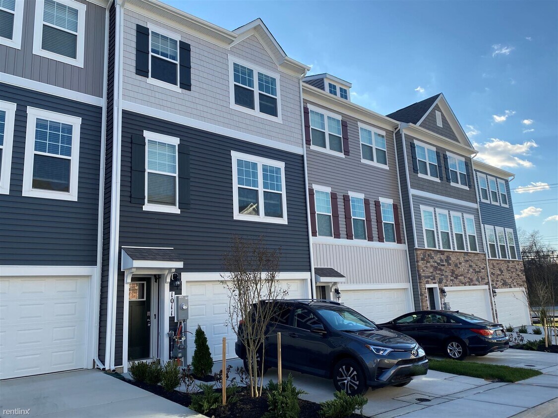 Primary Photo - 3 br, 2.5 bath Townhome - 1011 Tuscany Ln