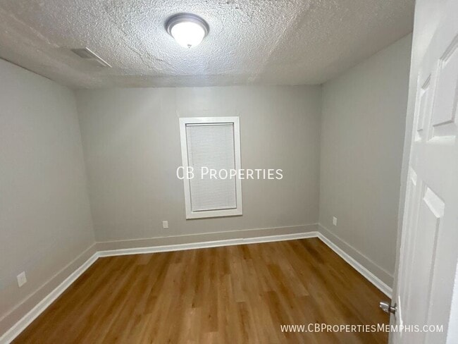 Building Photo - 2100 Stovall Ave