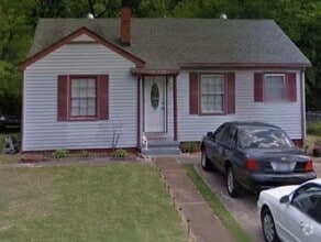 Building Photo - 1121 Ridgeway St