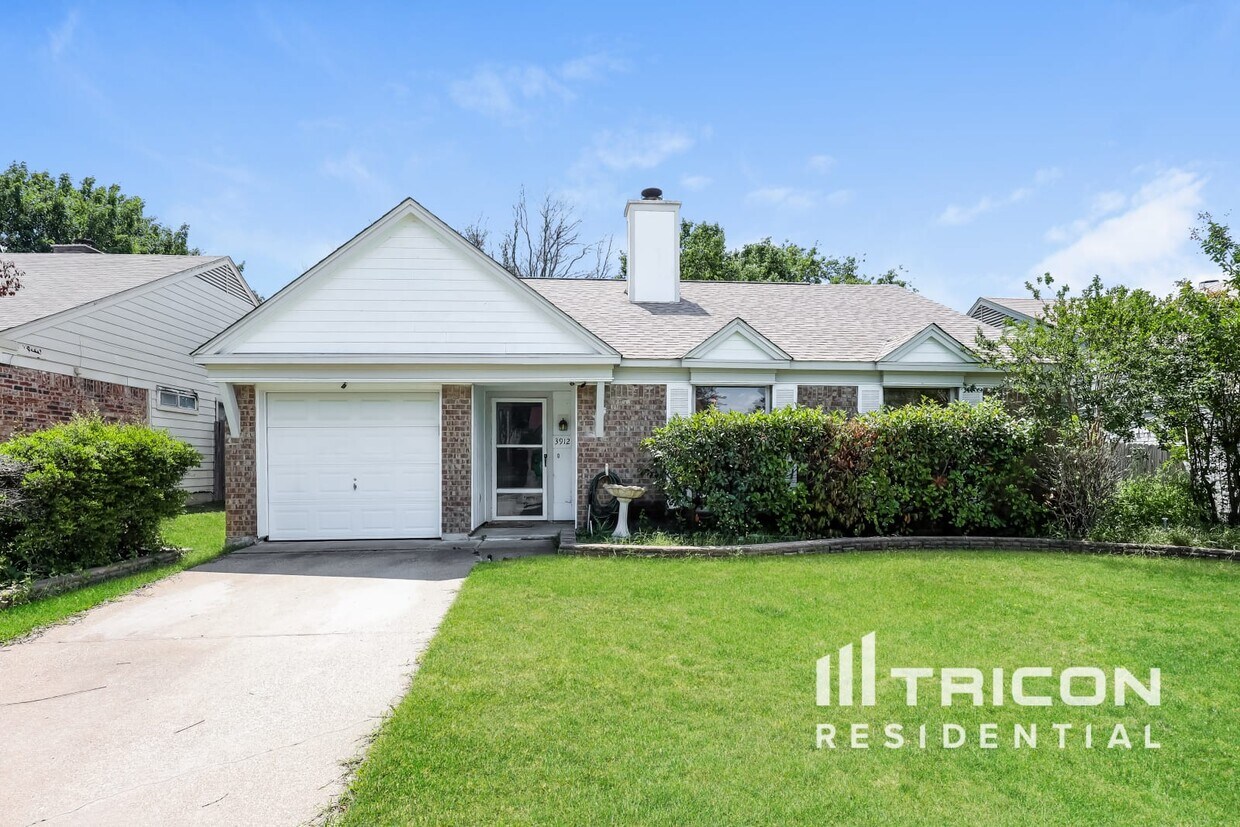 Foto principal - 3912 River Birch Rd