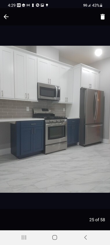 Foto principal - 114 S 3rd St
