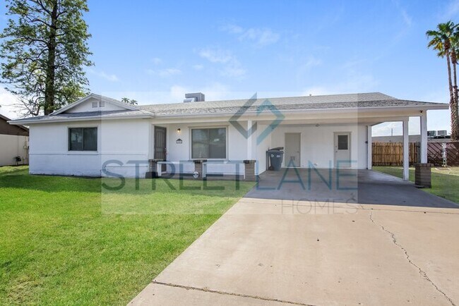 Foto del edificio - Charming 4 Bedroom in Phoenix!