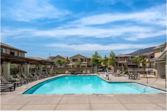 Foto del edificio - 35431 Brown Galloway Ln