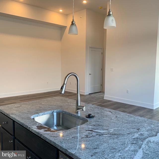 Foto del edificio - 6164 Ridge Ave