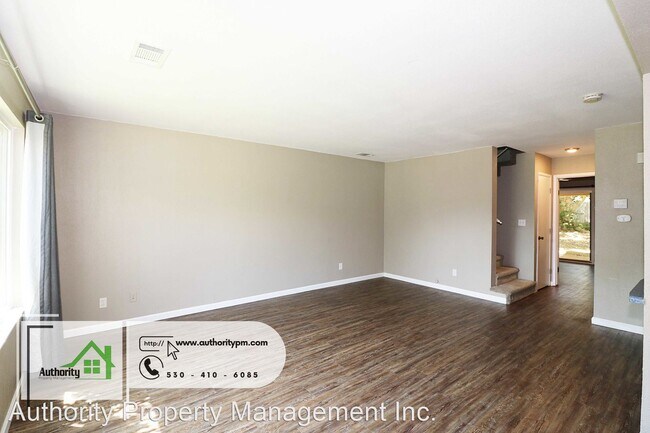Building Photo - 3 br, 2 bath House - 3880 Pluto