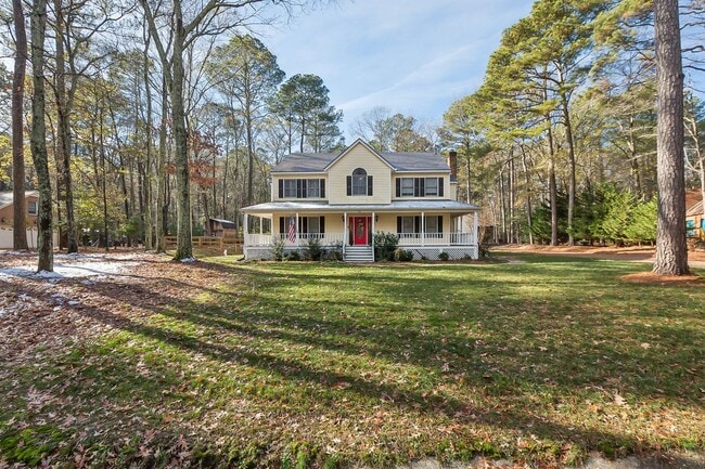 Foto del edificio - Move In Ready 4 Bedroom House in Yorktown!