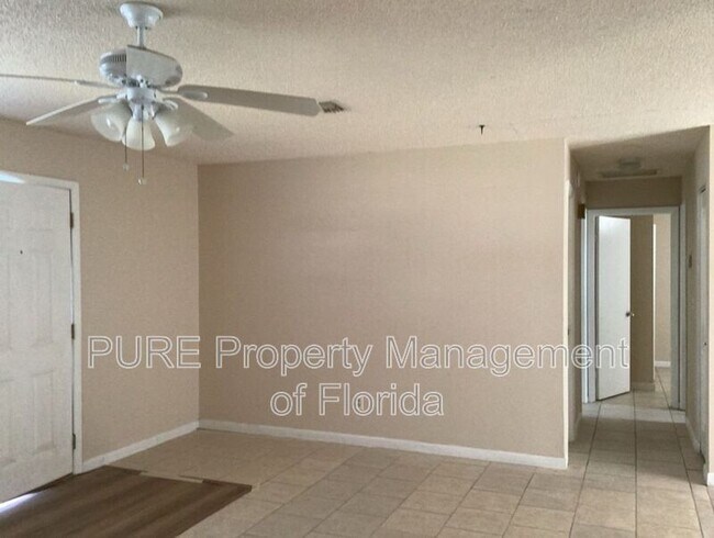 Foto del edificio - 1814 NE 17th St