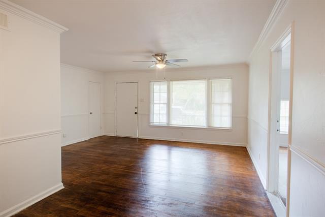 Building Photo - 2207 Glengariff Dr