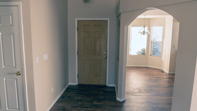 Entrada - 4540 Bridle Pass Dr