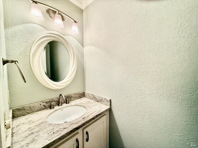 Foto del edificio - 1121 Grove Cir