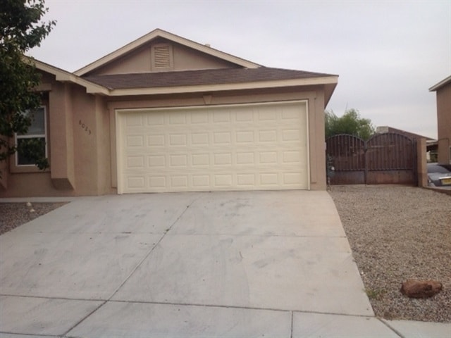 Building Photo - 8023 Vinemont Pl NW